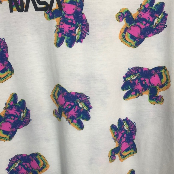 NWT NASA Space Man Tee Size M - Picture 4 of 7
